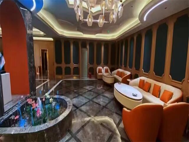 南京夜场招聘模特(皇码俱乐部夜总会南京ktv招聘电话生意稳定)(图1) 南京夜场招聘模特(皇码俱乐部夜总会南京ktv招聘电话生意稳定)(图1)