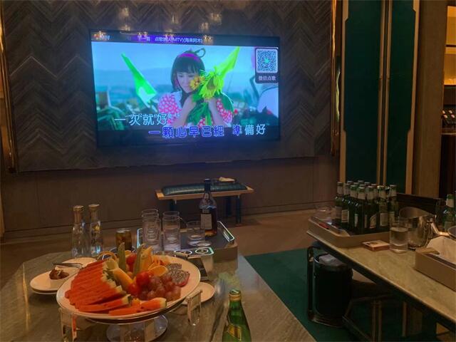 南京KTV模特高薪水招聘，穿着自由（凯悦国际KTV夜总会南京夜场直招生意非常火爆生意火爆包住宿）