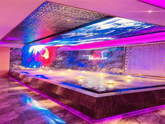 探访青岛档次最高的夜总会夜生活魅力(图1)